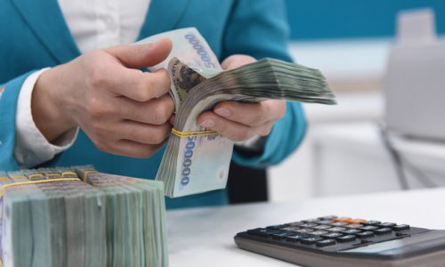 09 nhóm đối tượng được đề xuất tăng lương cơ sở từ 01/7/2023